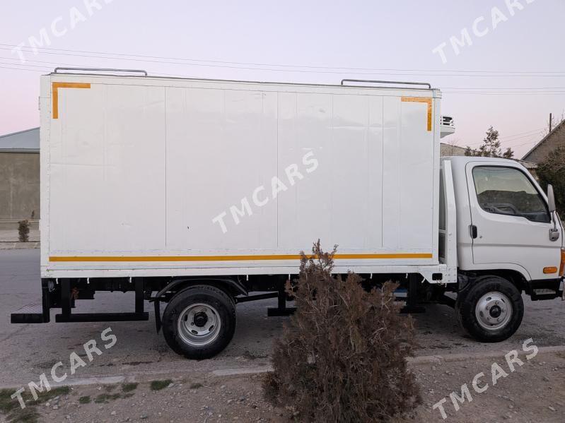 Mitsubishi Canter 2004 - 200 000 TMT - Gyzylarbat - img 5