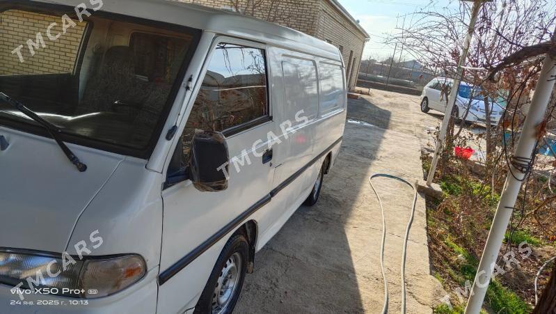 Toyota Hiace 2000 - 61 000 TMT - Mary - img 2