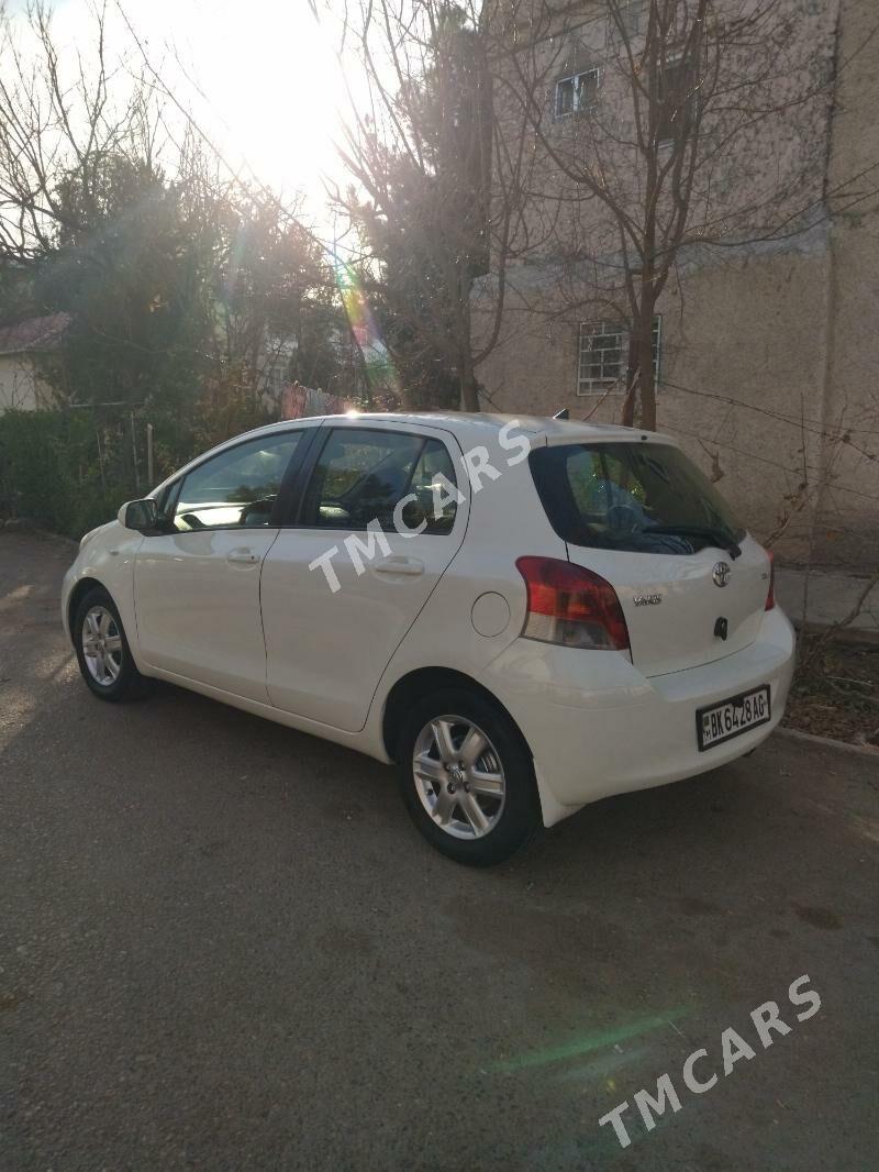 Toyota Yaris 2010 - 125 000 TMT - Aşgabat - img 6