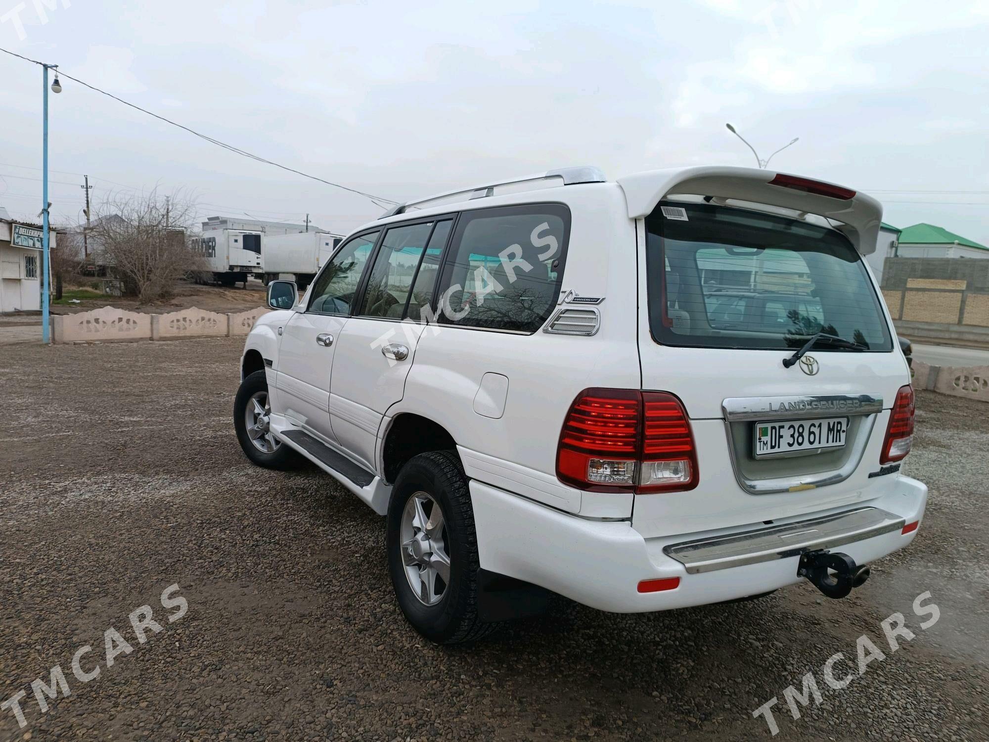 Toyota Land Cruiser 2000 - 270 000 TMT - Мары - img 3