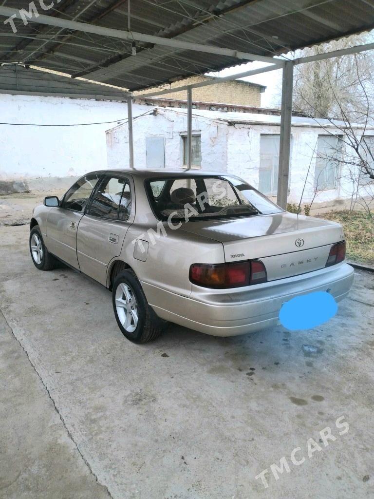 Toyota Camry 1995 - 72 000 TMT - Керки - img 2