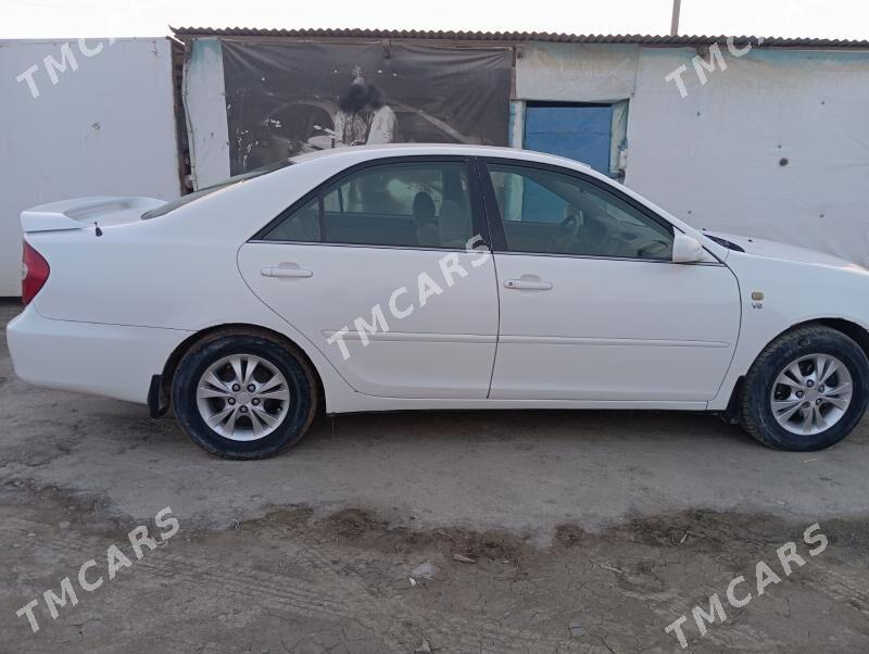 Toyota Camry 2003 - 110 000 TMT - Этрек - img 4