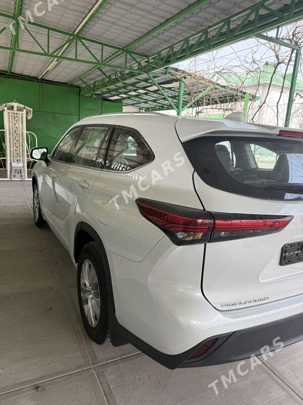 Toyota Highlander 2022 - 675 000 TMT - Aşgabat - img 10