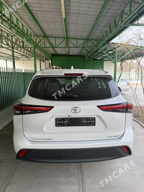 Toyota Highlander 2022 - 675 000 TMT - Aşgabat - img 5