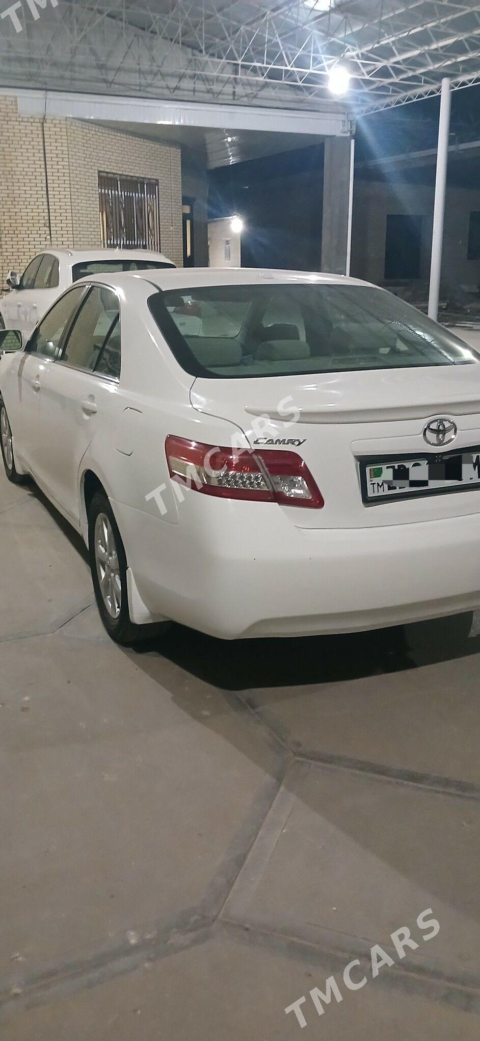 Toyota Camry 2011 - 195 000 TMT - Murgap - img 2