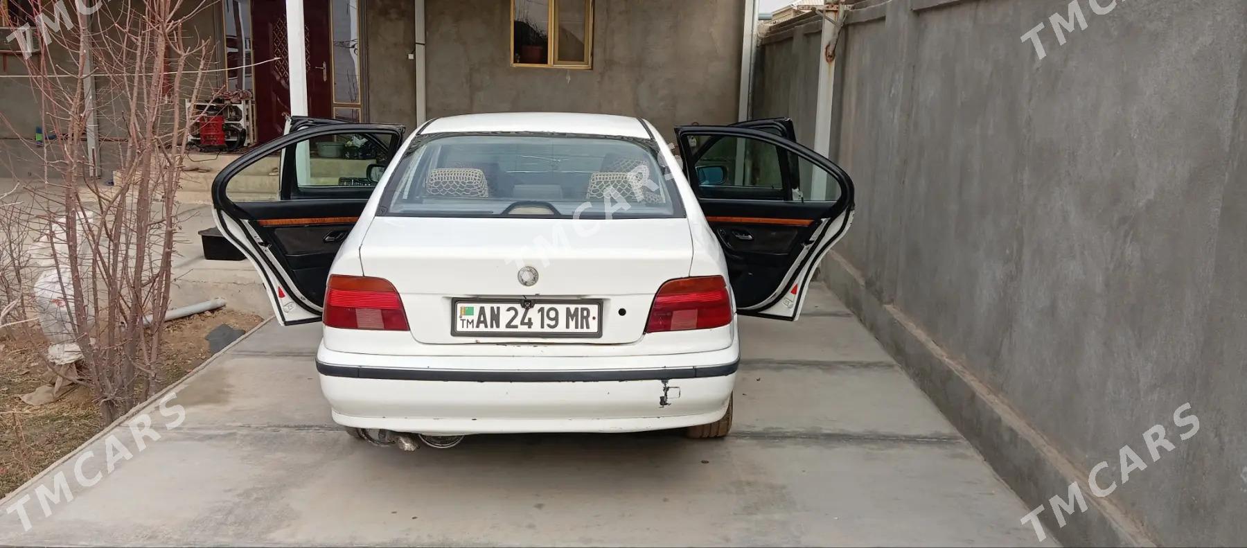 BMW 528 1997 - 56 000 TMT - Ёлётен - img 2