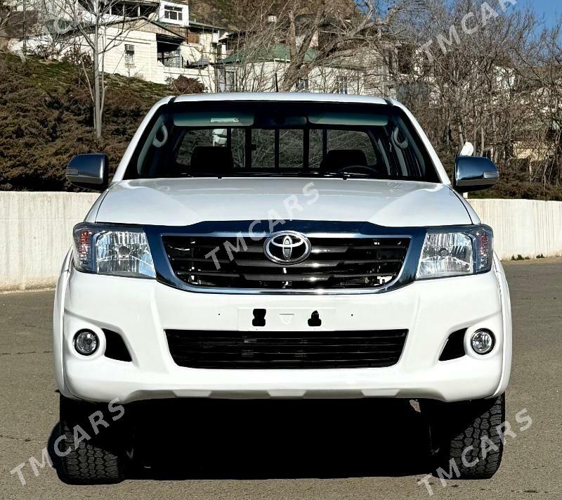 Toyota Hilux 2014 - 300 000 TMT - Туркменбаши - img 4