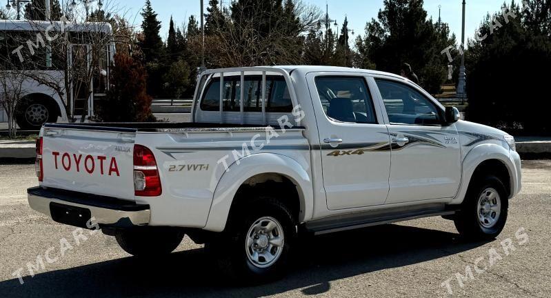 Toyota Hilux 2014 - 300 000 TMT - Туркменбаши - img 6