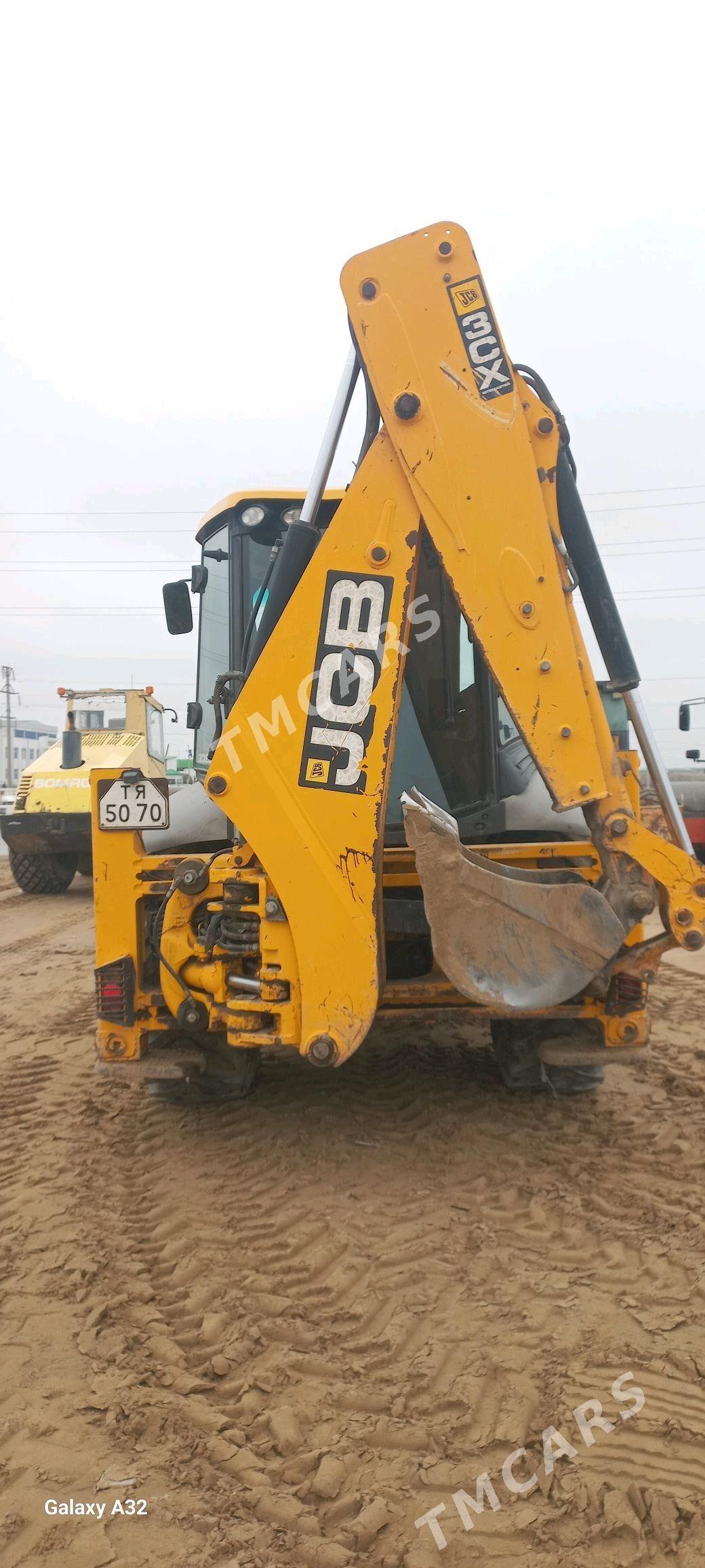 JCB 3CX ECO 2013 - 750 000 TMT - Aşgabat - img 6