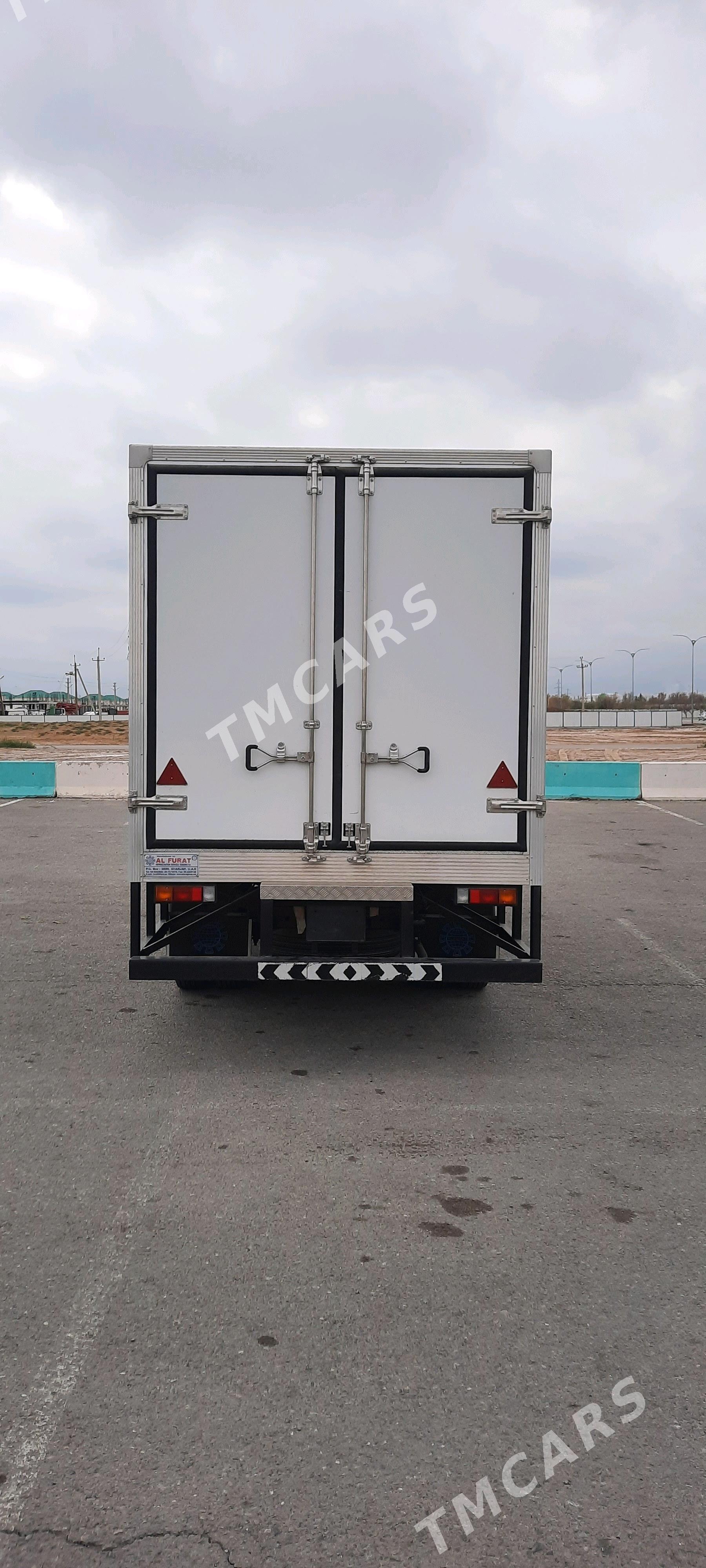 Mitsubishi Canter 2016 - 720 000 TMT - Дашогуз - img 4