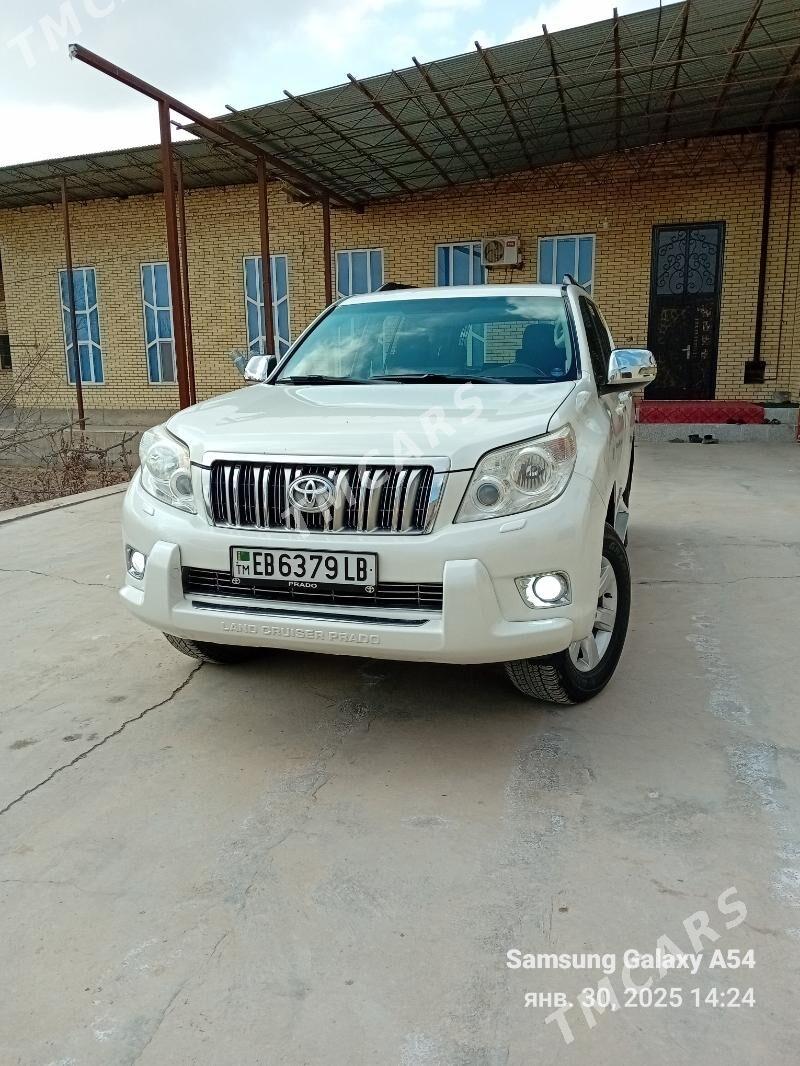 Toyota Land Cruiser Prado 2012 - 440 000 TMT - Сакар - img 10