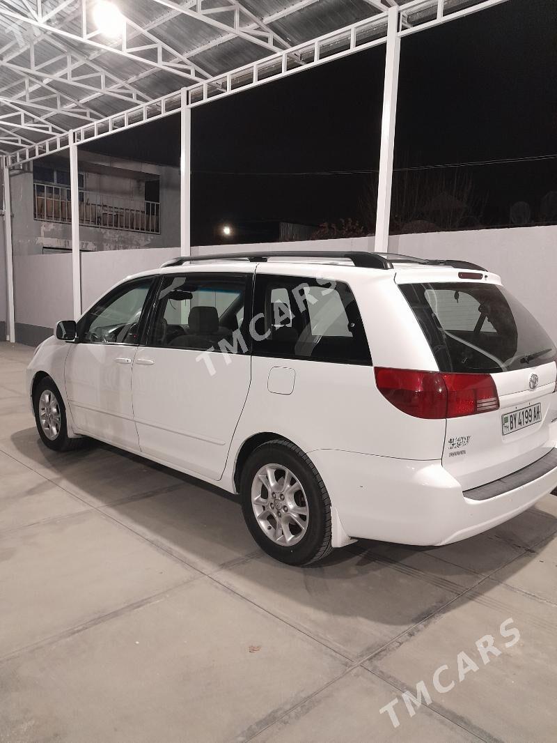 Toyota Sienna 2004 - 200 000 TMT - Гёкдепе - img 5