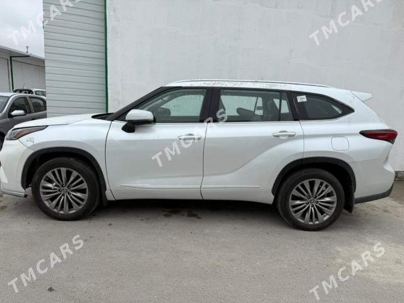 Toyota Highlander 2022 - 643 000 TMT - Aşgabat - img 3