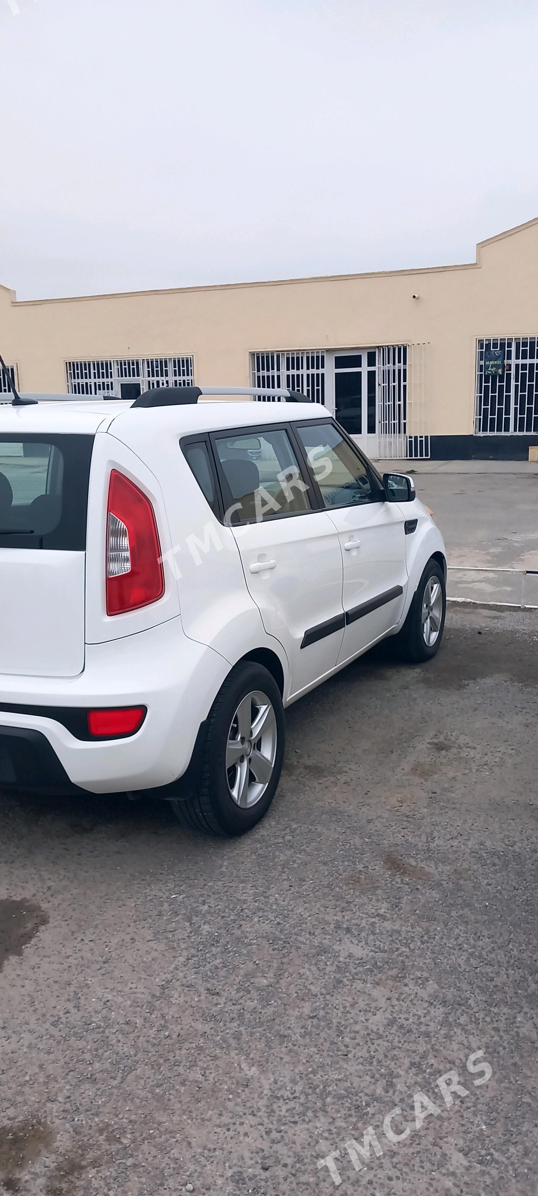 Kia Soul 2013 - 130 000 TMT - Чоганлы - img 2