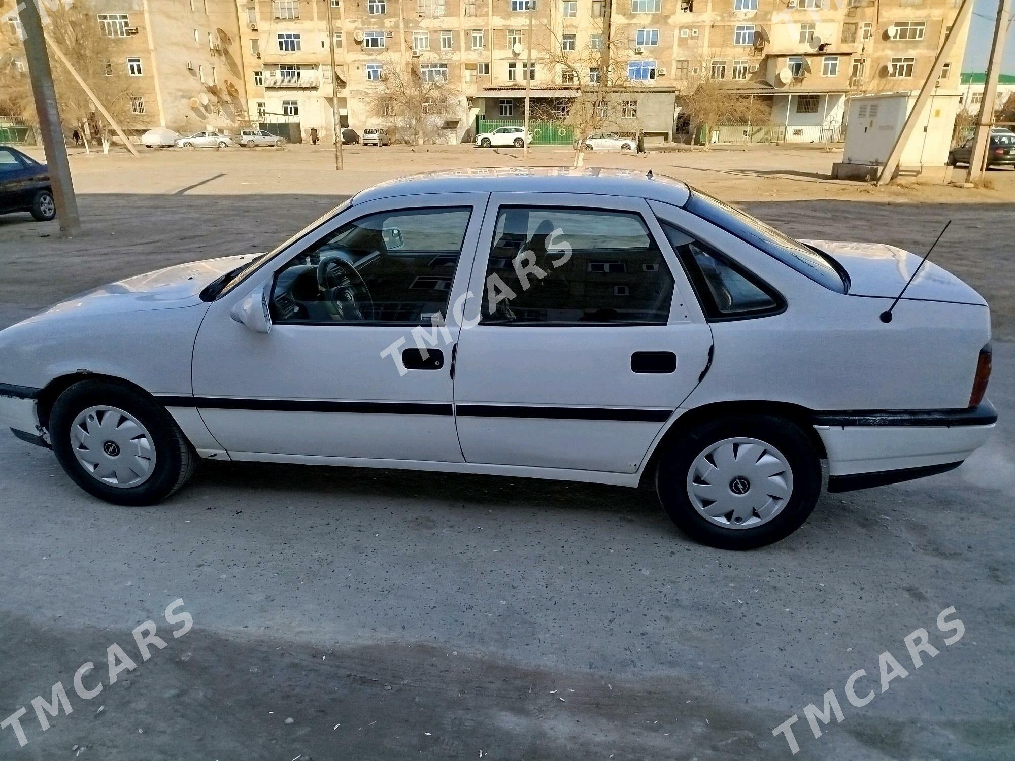 Opel Vectra 1993 - 27 000 TMT - Дашогуз - img 3