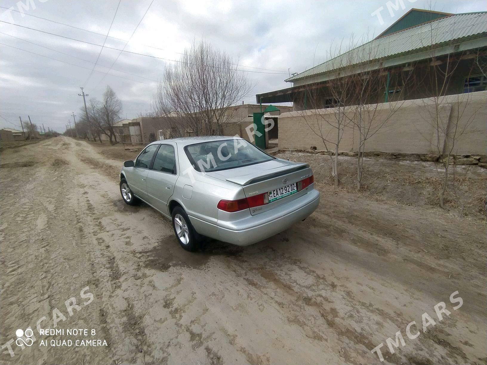 Toyota Camry 2001 - 110 000 TMT - Türkmenbaşy etr. - img 3