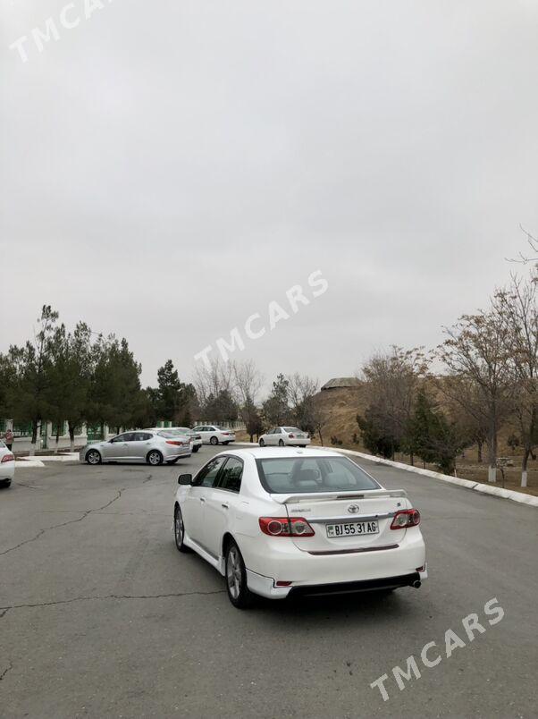 Toyota Corolla 2011 - 143 000 TMT - Ашхабад - img 2