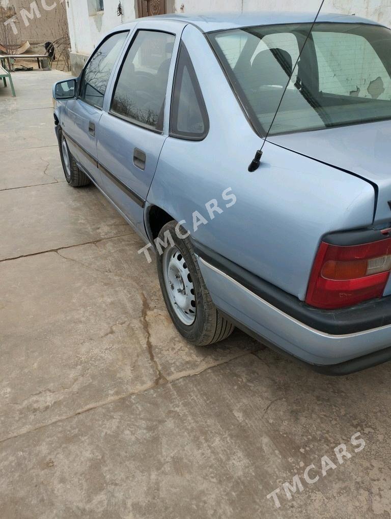 Opel Vectra 1993 - 31 000 TMT - Daşoguz - img 4