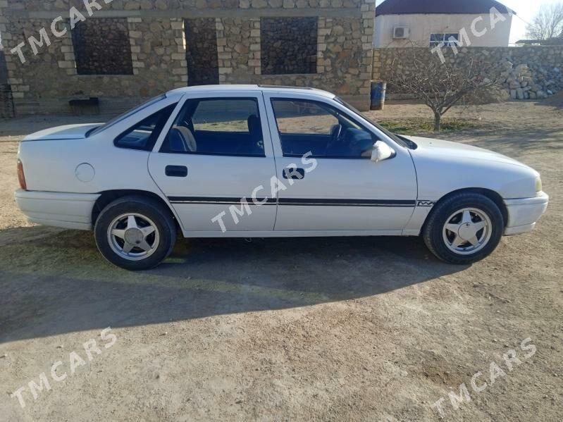 Opel Vectra 1990 - 30 000 TMT - Джебел - img 5