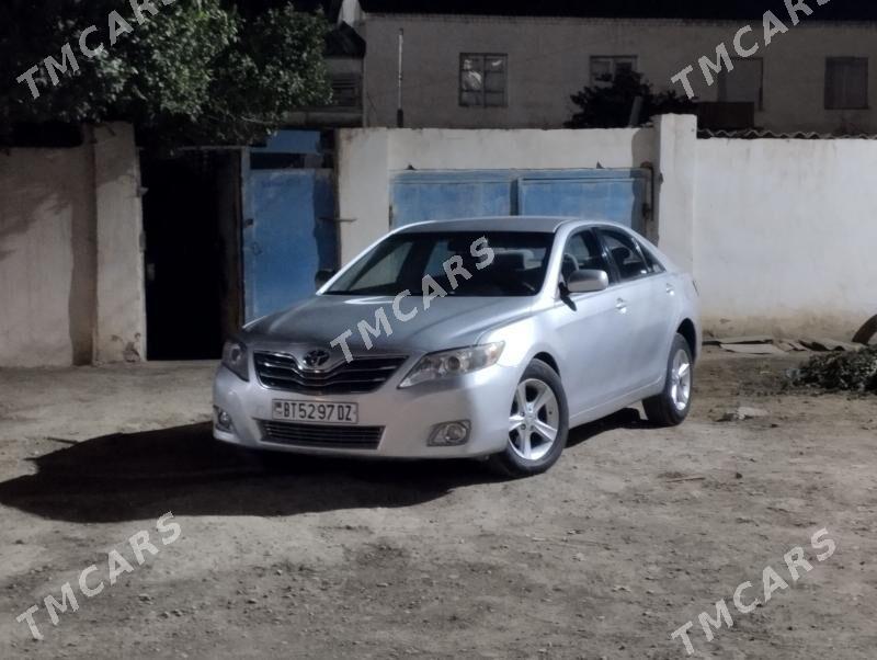 Toyota Camry 2010 - 126 000 TMT - Дашогуз - img 8