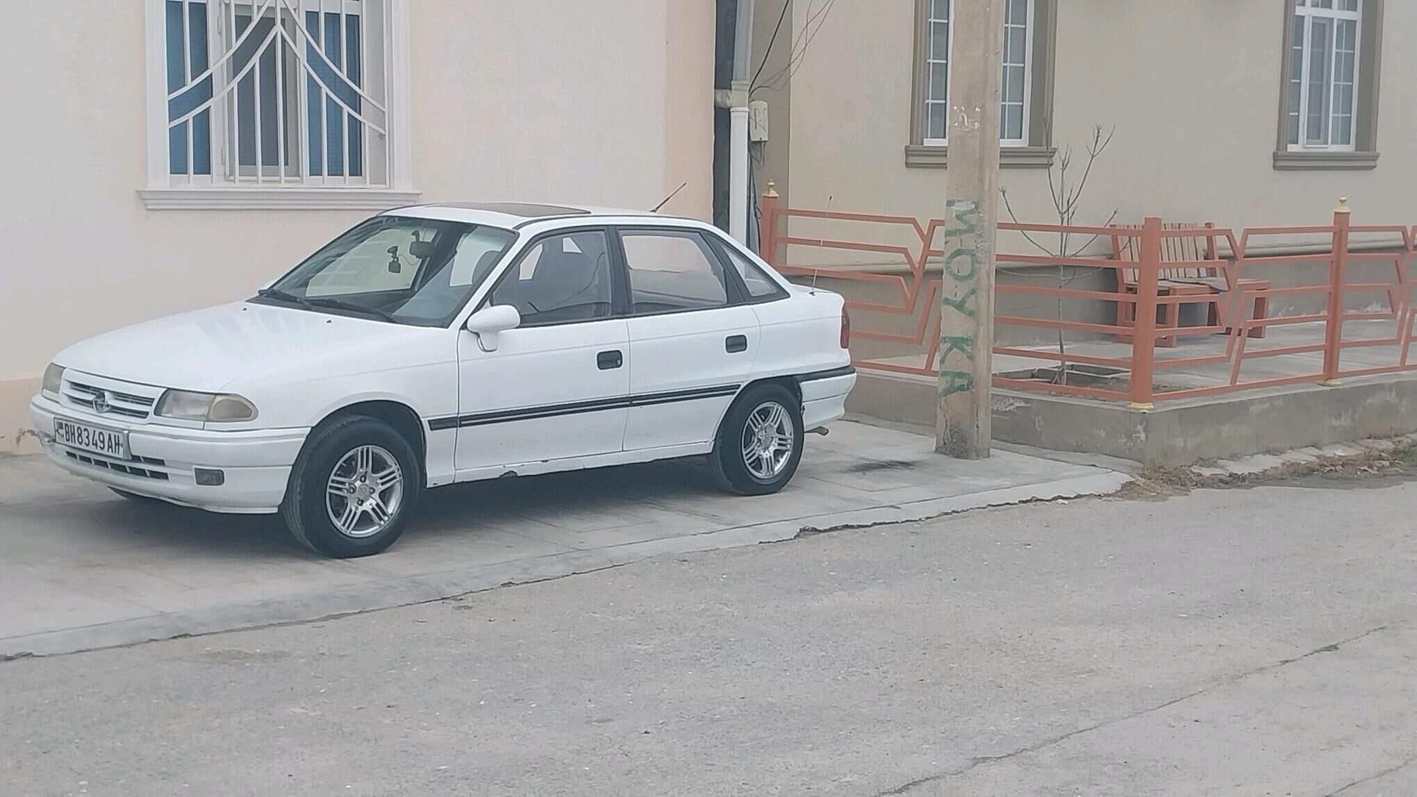 Opel Astra 1992 - 32 000 TMT - Aşgabat - img 4