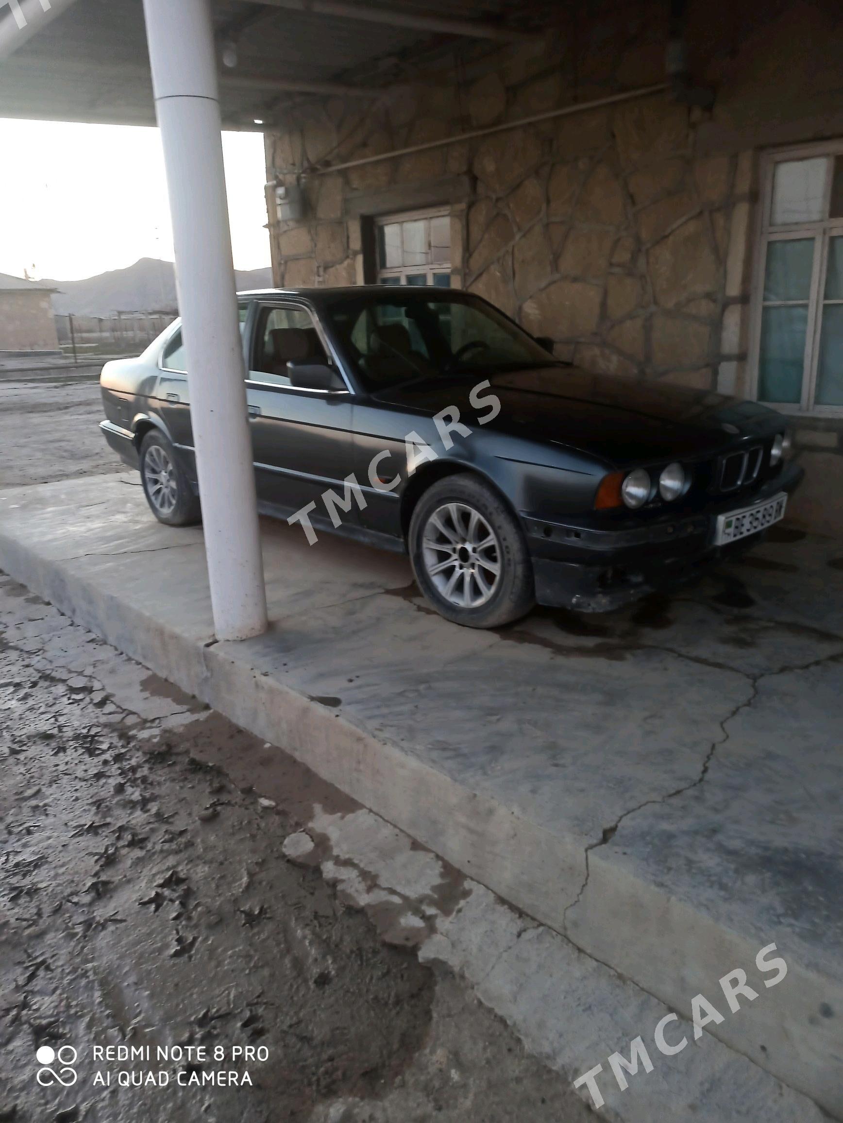 BMW 535 1990 - 14 000 TMT - Этрек - img 2