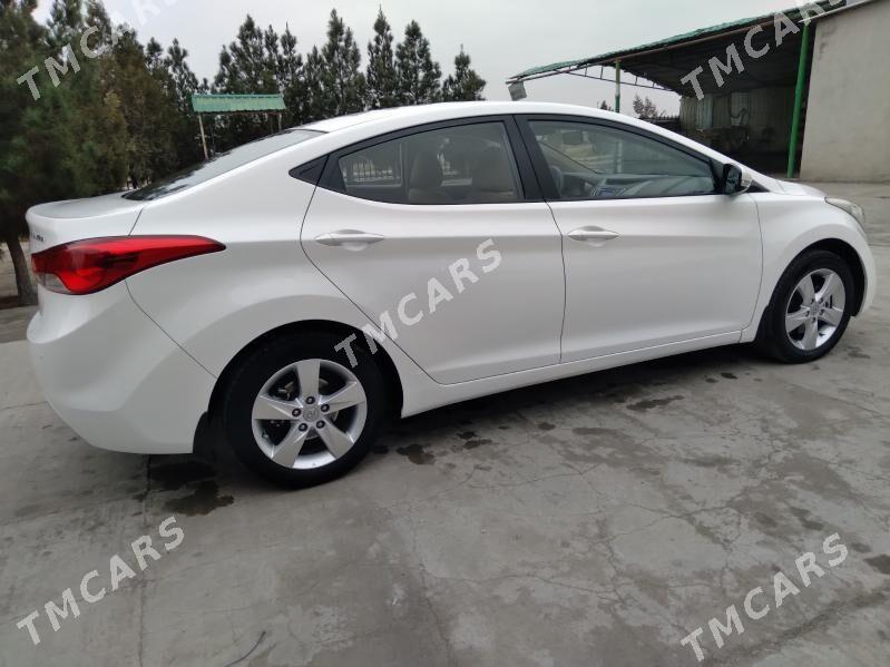 Hyundai Elantra 2012 - 150 000 TMT - Änew - img 3