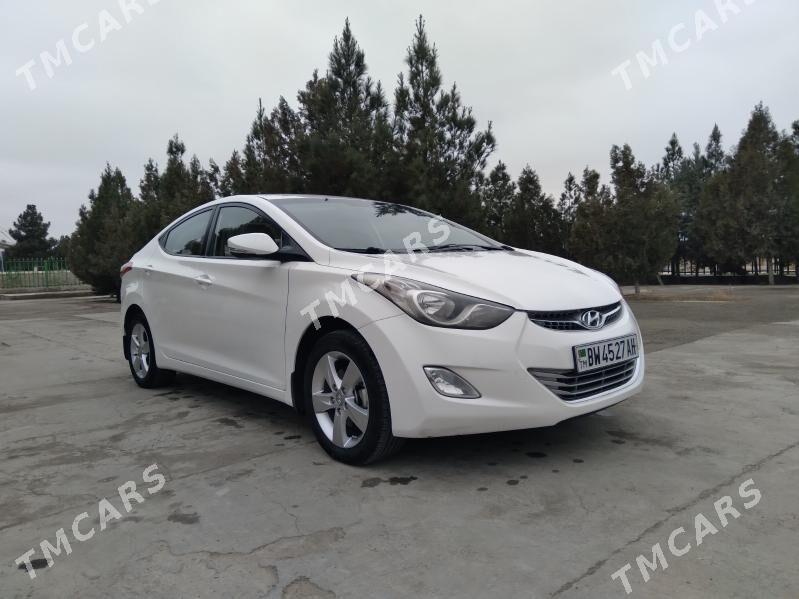 Hyundai Elantra 2012 - 150 000 TMT - Änew - img 6