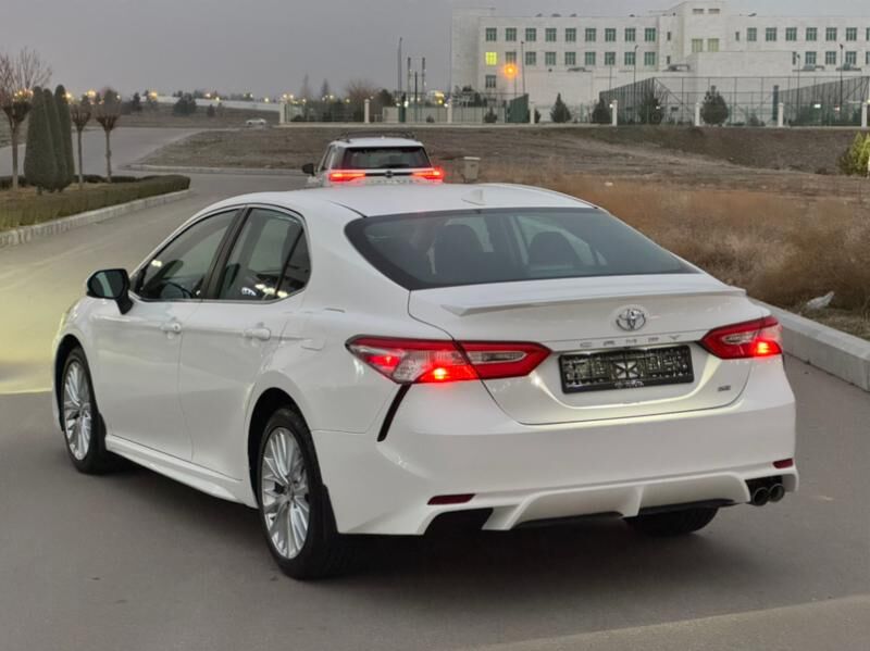 Toyota Camry 2020 - 295 000 TMT - Aşgabat - img 6