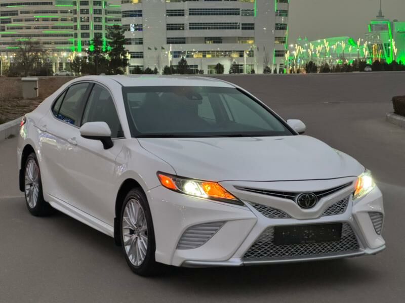 Toyota Camry 2020 - 295 000 TMT - Aşgabat - img 3