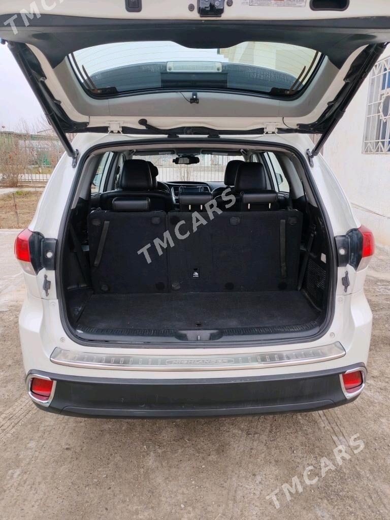 Toyota Highlander 2017 - 345 000 TMT - Aşgabat - img 5