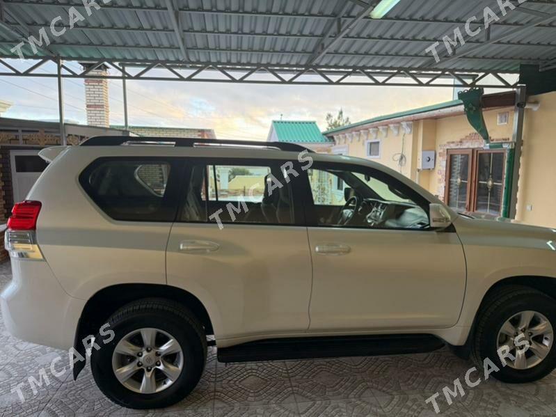 Toyota Land Cruiser Prado 2013 - 470 000 TMT - Ашхабад - img 2