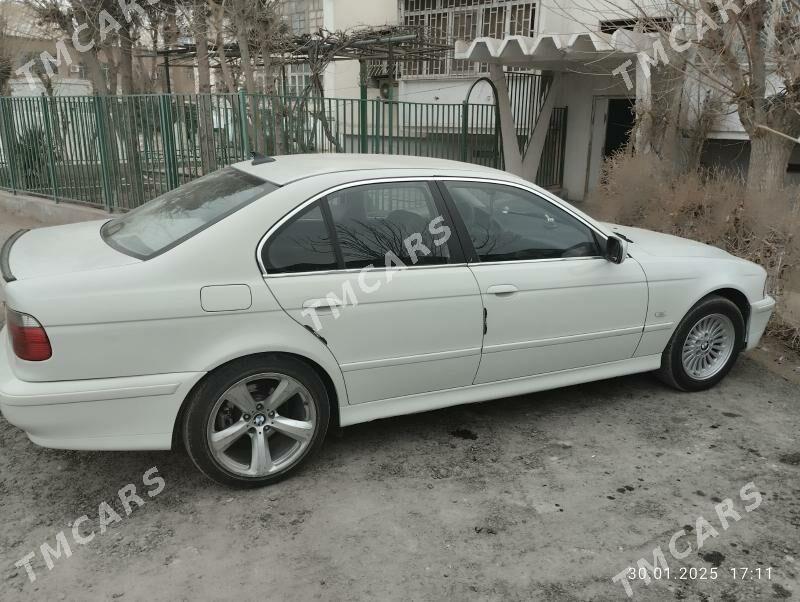 BMW E39 2000 - 70 000 TMT - Туркменабат - img 2