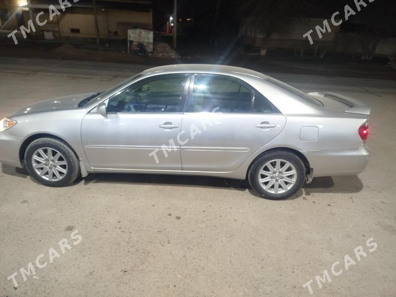 Toyota Camry 2003 - 125 000 TMT - Векильбазар - img 3