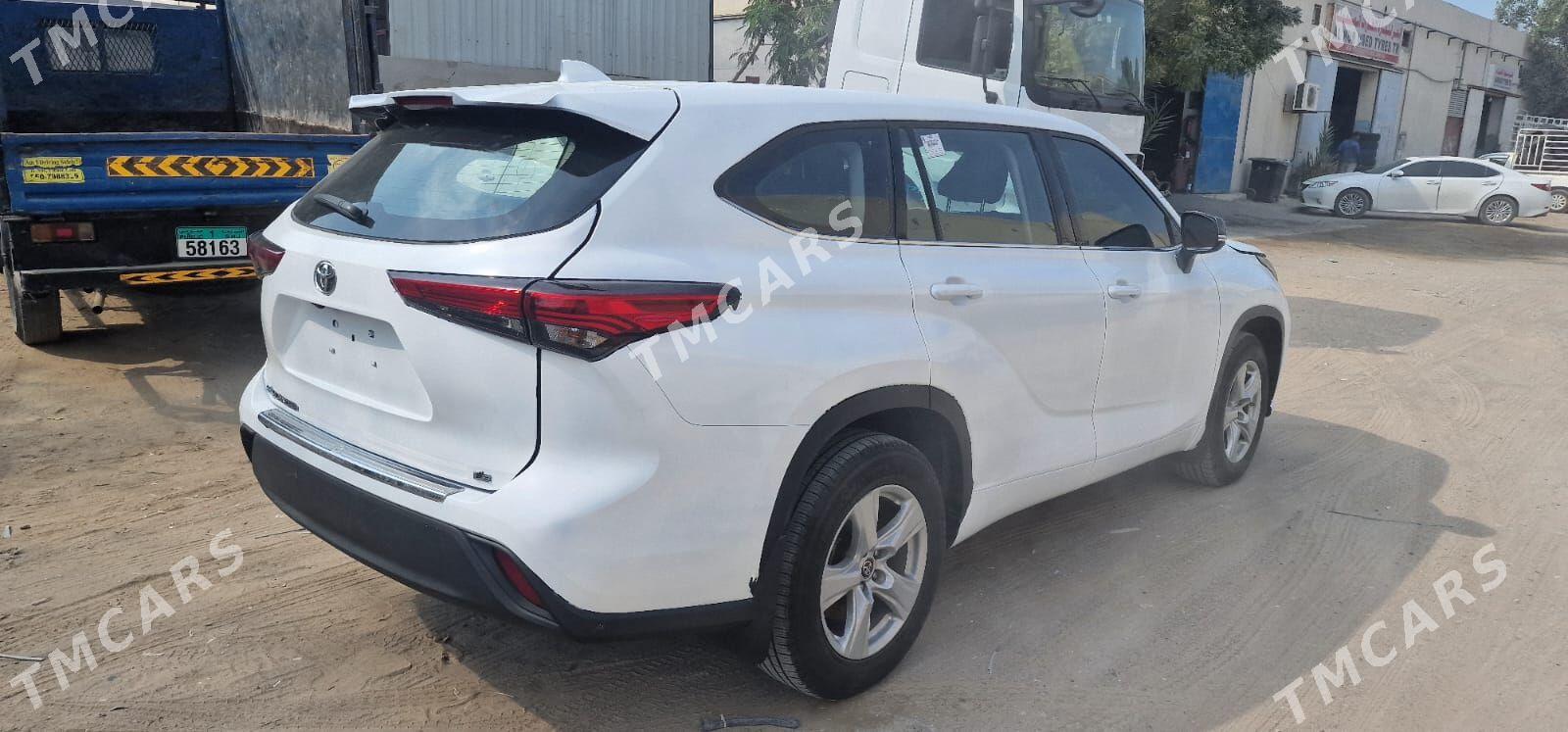 Toyota Highlander 2020 - 400 000 TMT - Мары - img 3