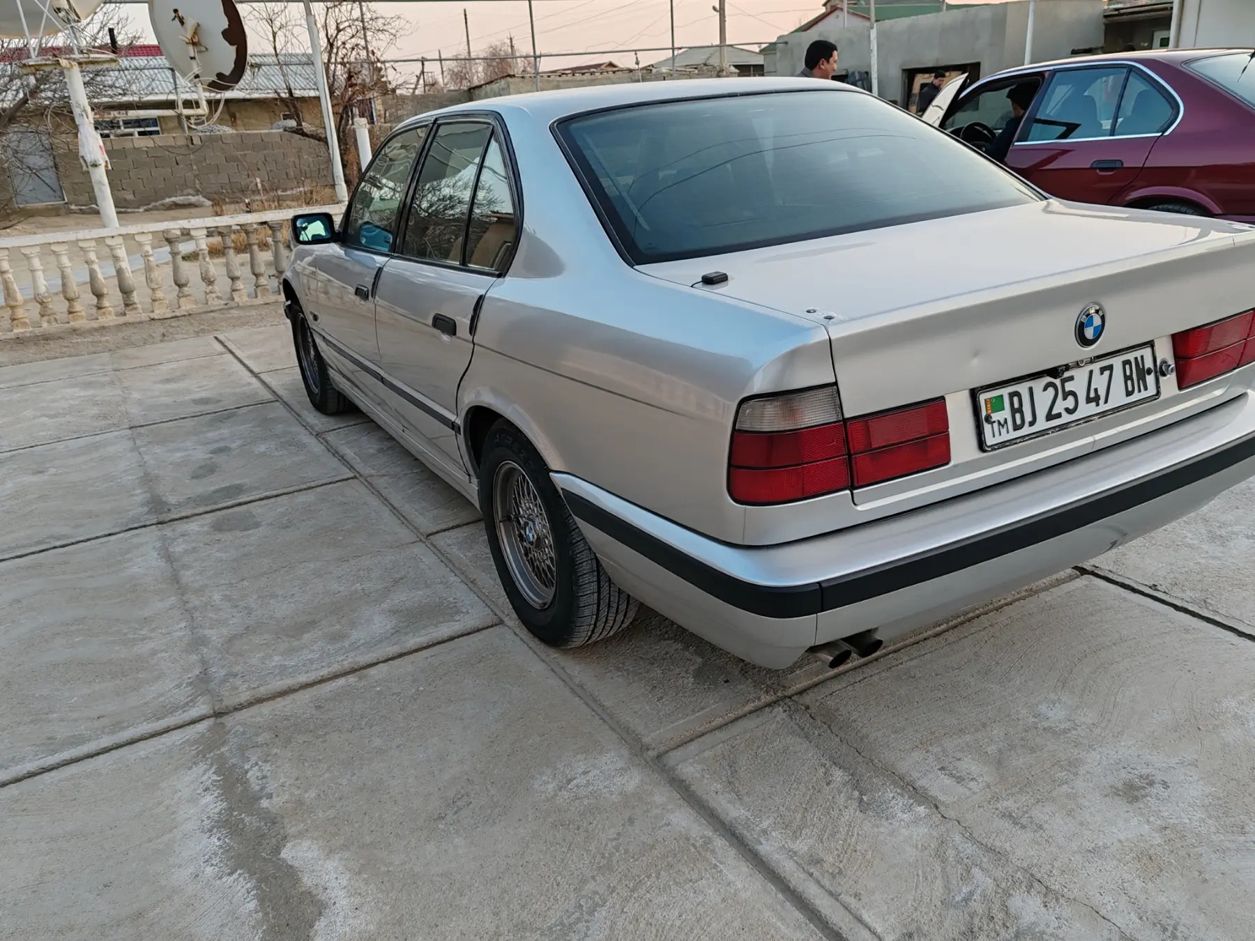 BMW 528 1994 - 70 000 TMT - Балканабат - img 5