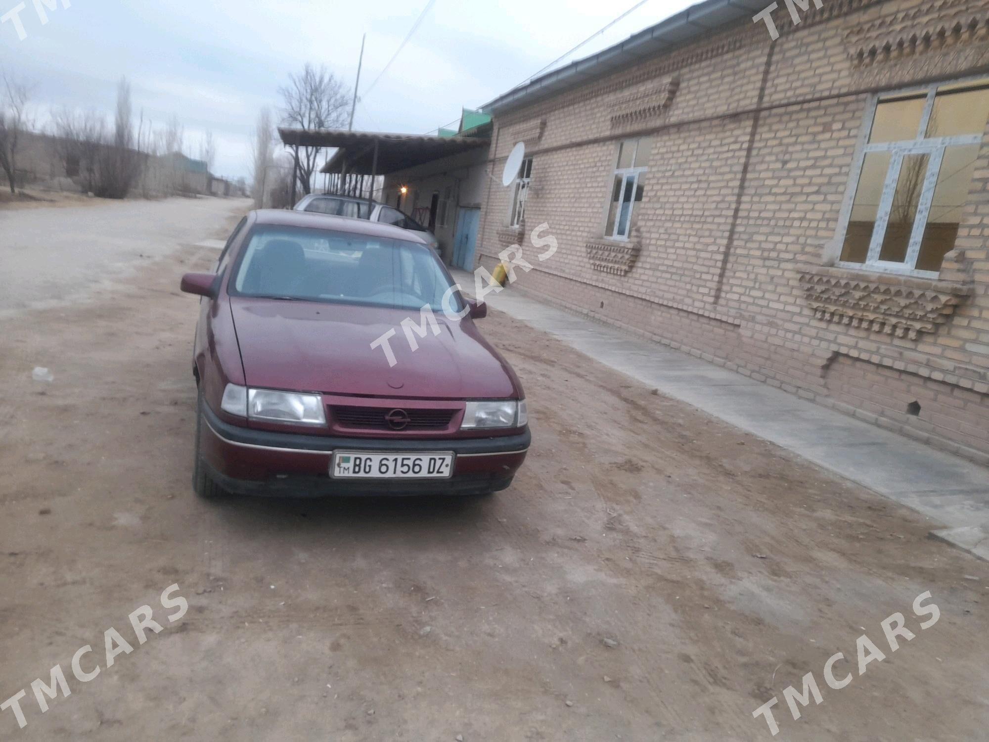 Opel Vectra 1990 - 25 000 TMT - Акдепе - img 3