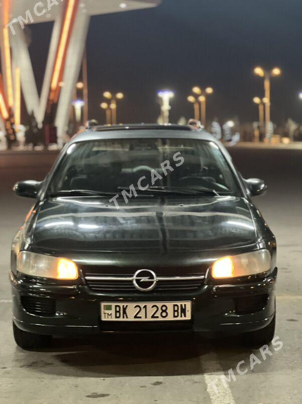 Opel Omega 1996 - 34 000 TMT - Балканабат - img 4