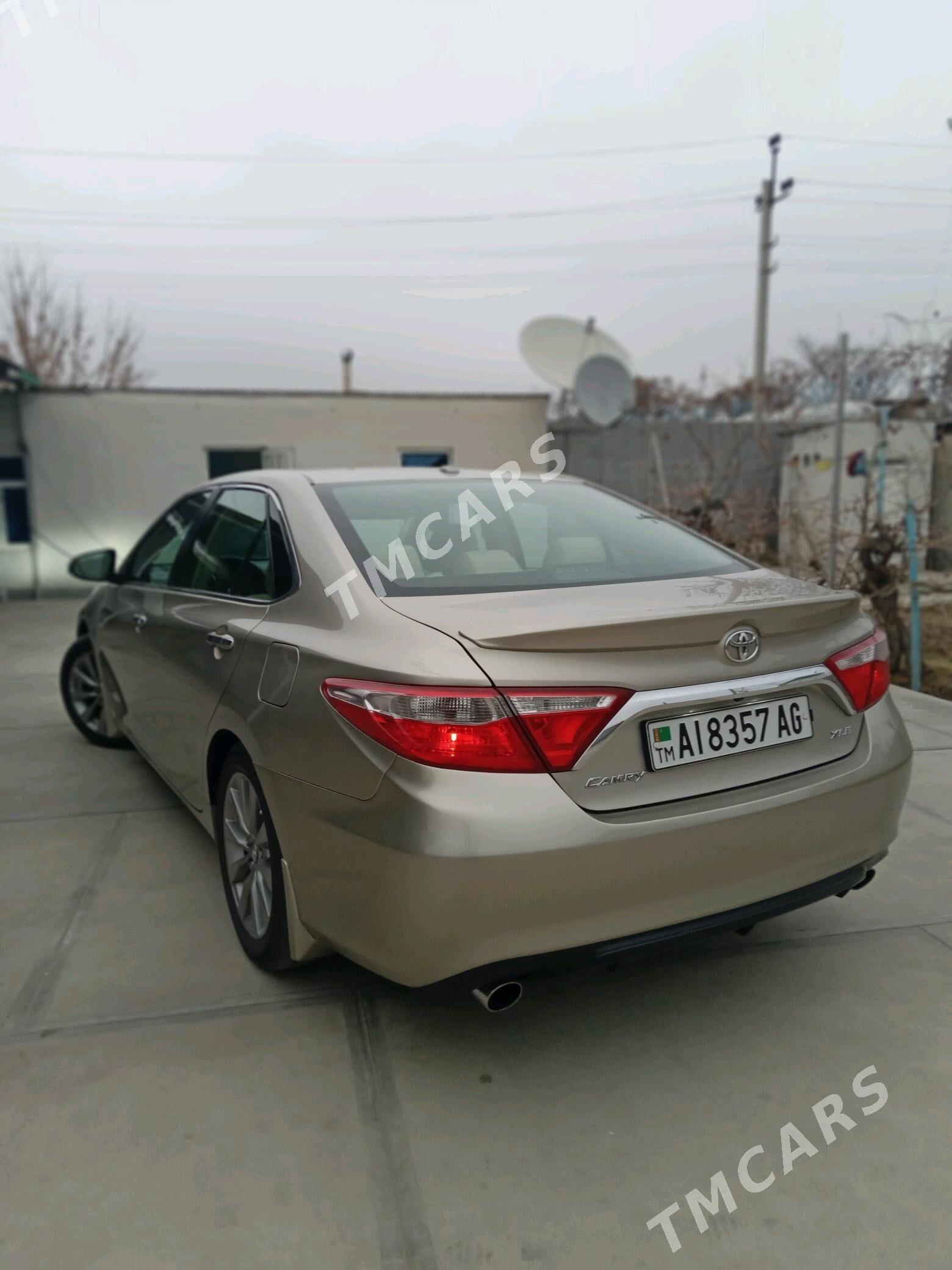 Toyota Camry 2017 - 255 000 TMT - Ашхабад - img 3