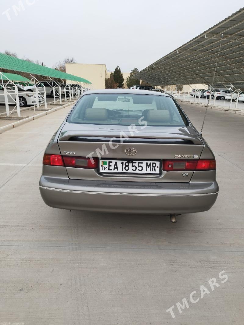 Toyota Camry 1997 - 128 000 TMT - Байрамали - img 2