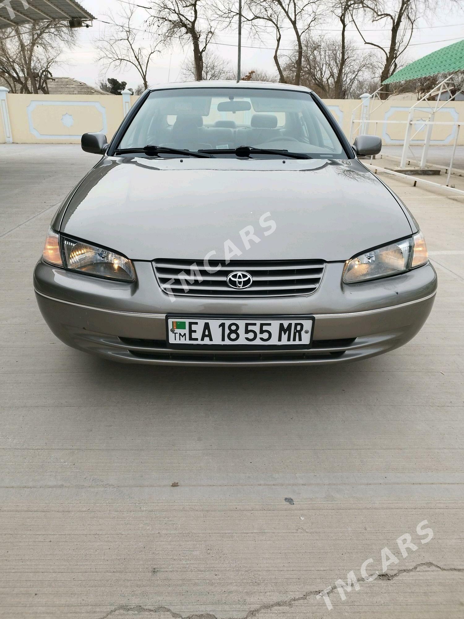 Toyota Camry 1997 - 128 000 TMT - Байрамали - img 3