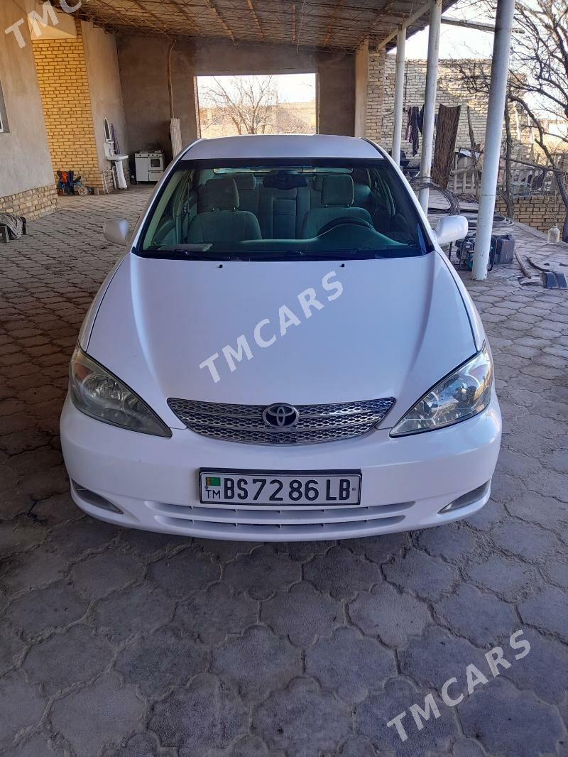 Toyota Camry 2003 - 128 000 TMT - Halaç - img 6