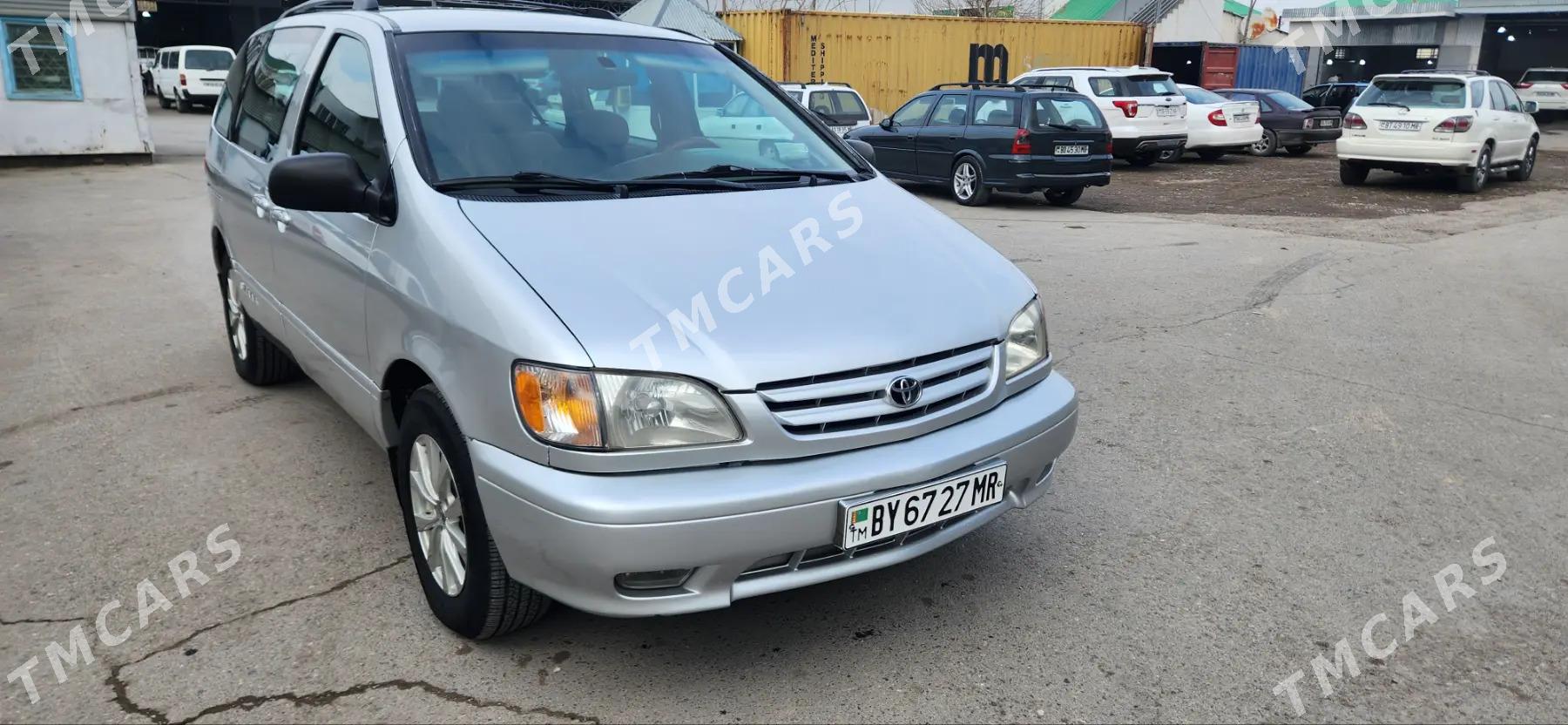 Toyota Sienna 2002 - 170 000 TMT - Мары - img 5