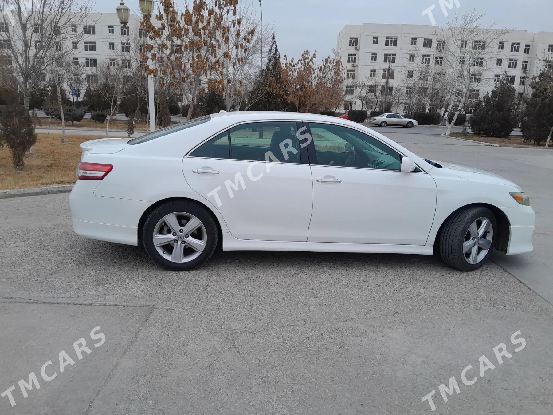 Toyota Camry 2011 - 210 000 TMT - Дашогуз - img 6