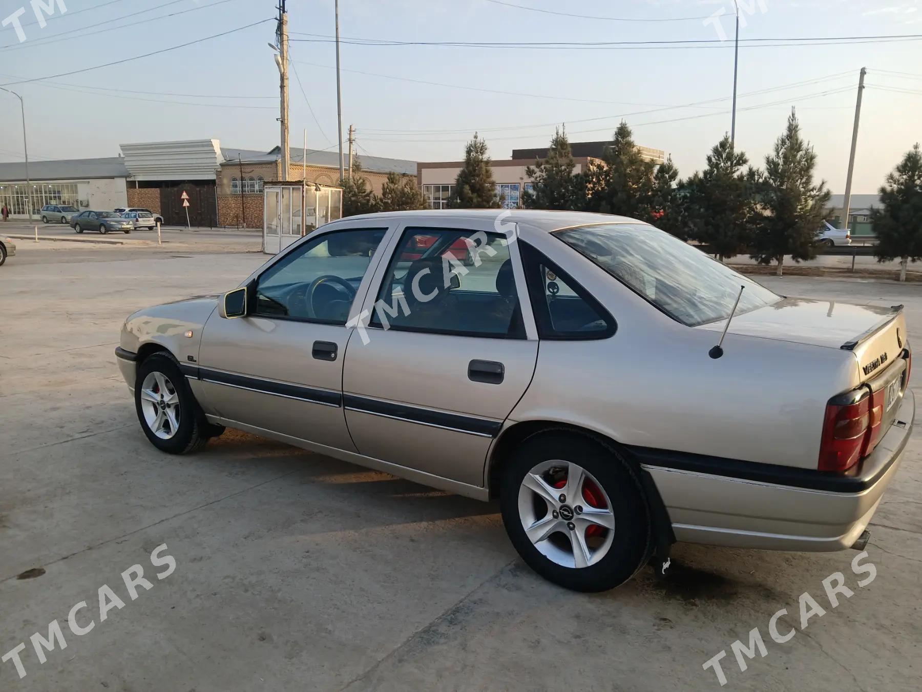 Opel Vectra 1991 - 35 000 TMT - Мары - img 2