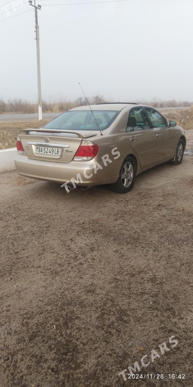 Toyota Camry 2005 - 200 000 TMT - Туркменабат - img 4