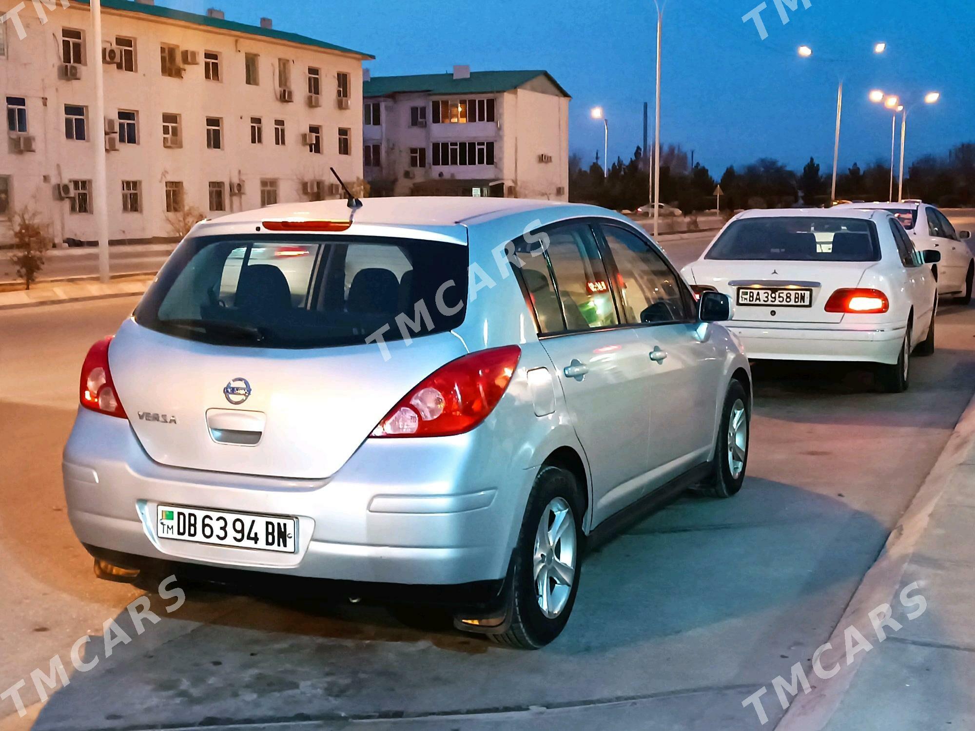 Nissan Versa 2011 - 110 000 TMT - Balkanabat - img 3