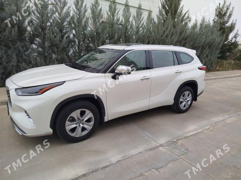 Toyota Highlander 2021 - 585 000 TMT - Ашхабад - img 2