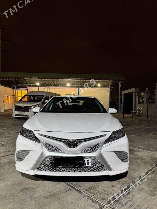 Toyota Camry 2018 - 270 000 TMT - Aşgabat - img 3