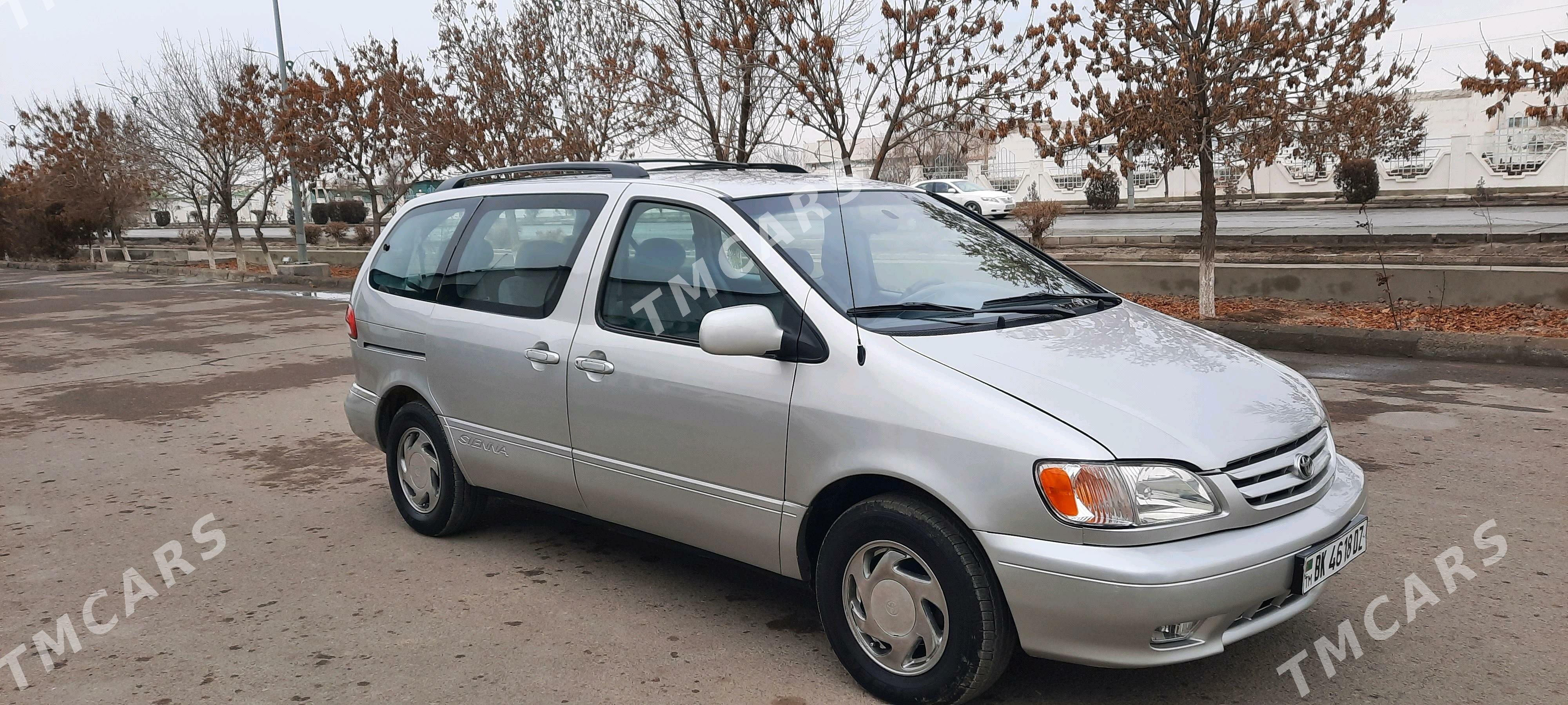 Toyota Sienna 2002 - 160 000 TMT - Дашогуз - img 8